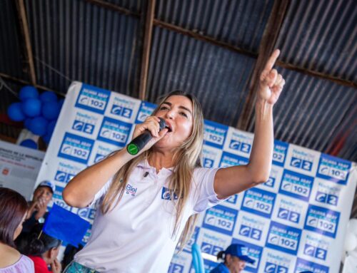 Bolívar se viste de azul en respaldo a Nadia Blel